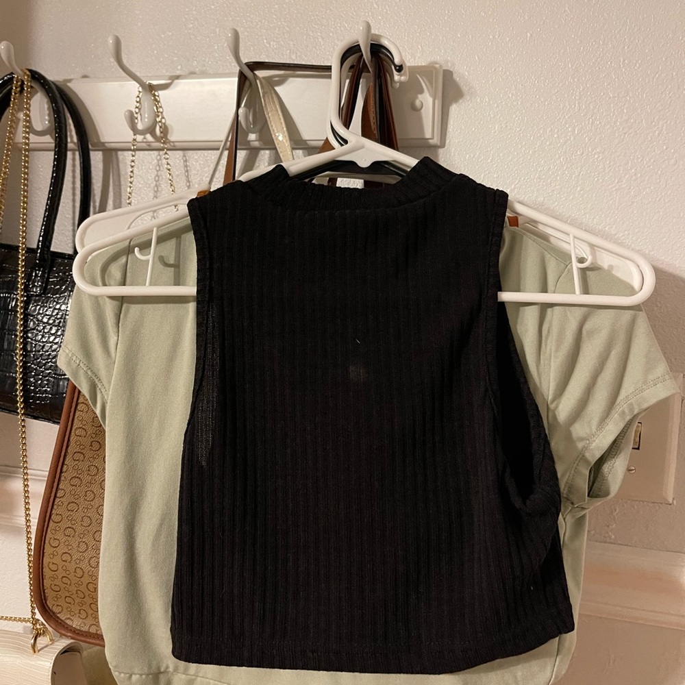 one little stains that can be washed out.